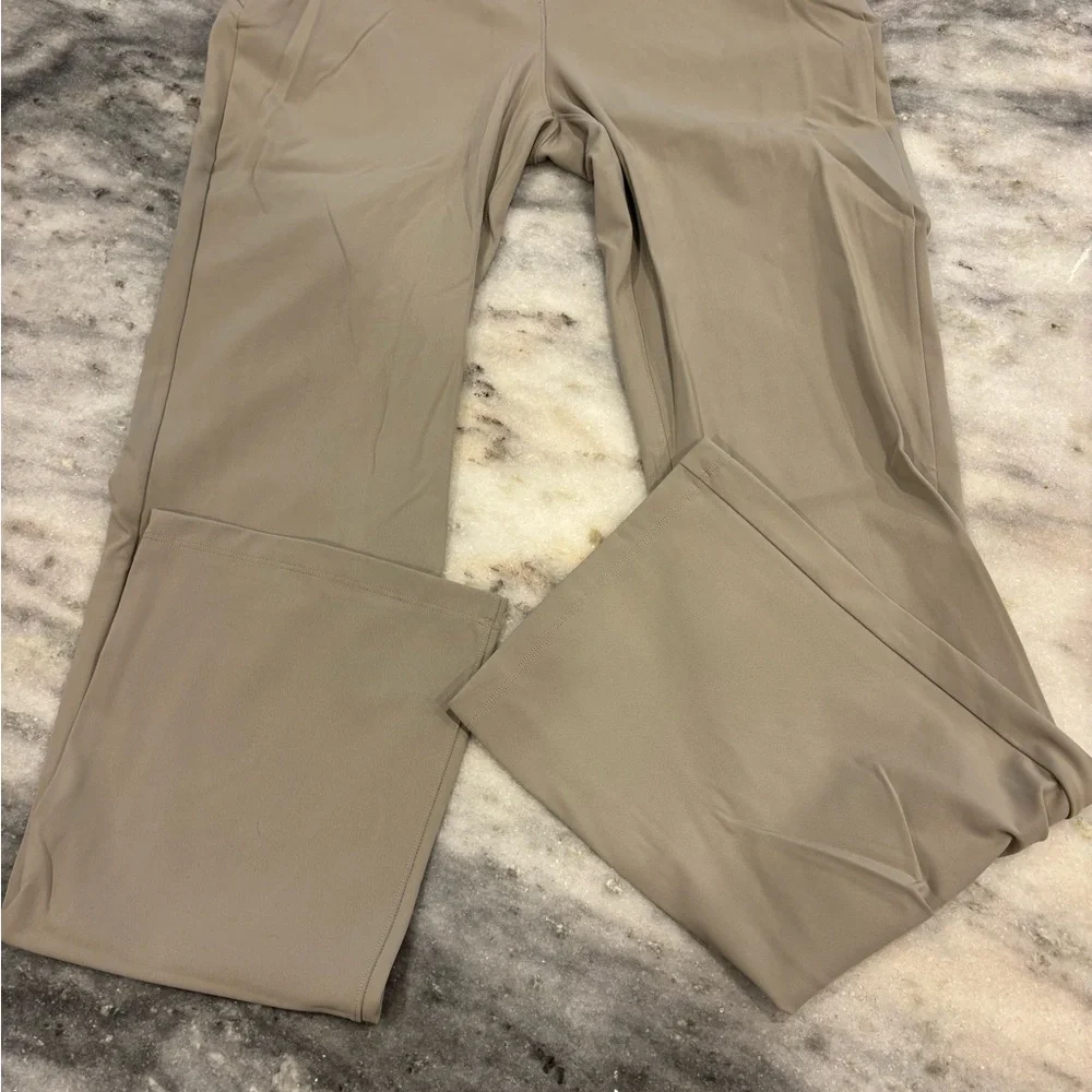 lululemon athletica Smooth Fit Pull-On High-Rise Pant, 6 - Picture 3 of 6